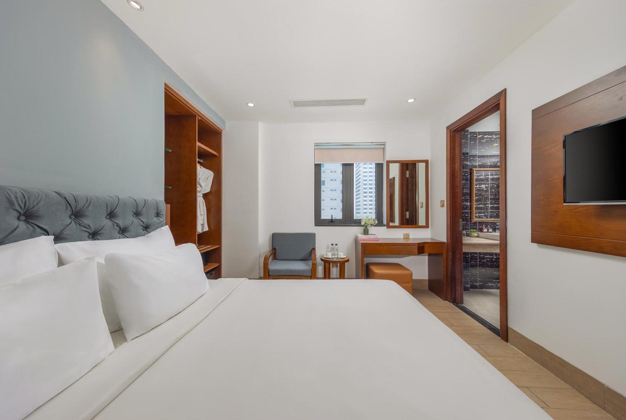 Sana Da Nang Beach Hotel Exterior photo